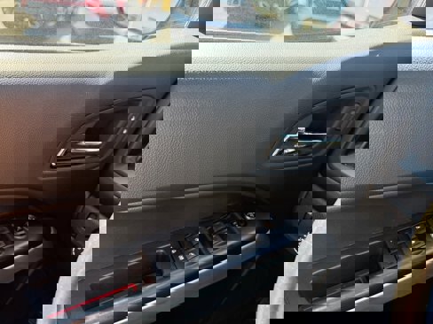Used 2019 Chevrolet Colorado LT image 25