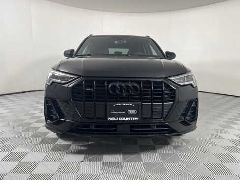 Certified 2022 Audi Q3 2.0T Premium Plus w/ Premium Plus Package image 2