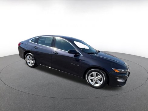 Used 2023 Chevrolet Malibu LT w/ Driver Confidence Package image 2