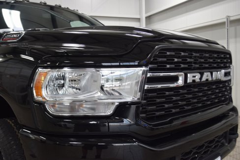 Used 2022 RAM 2500 Big Horn w/ Level C Equiment Group image 9