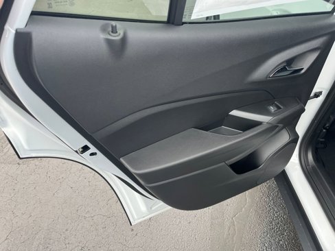 New 2025 Chevrolet Trax LT image 21