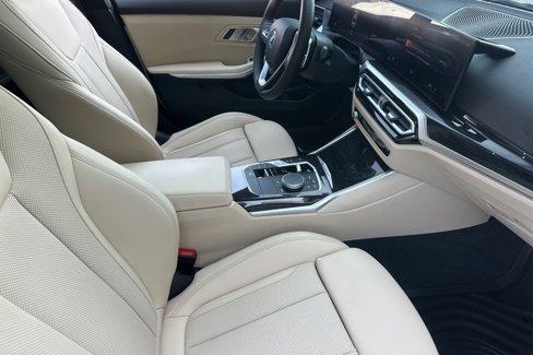 Used 2023 BMW 330e w/ Driving Assistance Package image 15