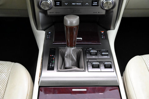 Used 2017 Lexus GX 460 Luxury w/ Preferred Accessory Package image 31