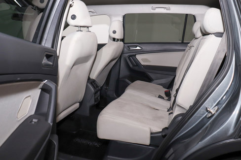 Used 2020 Volkswagen Tiguan S image 18