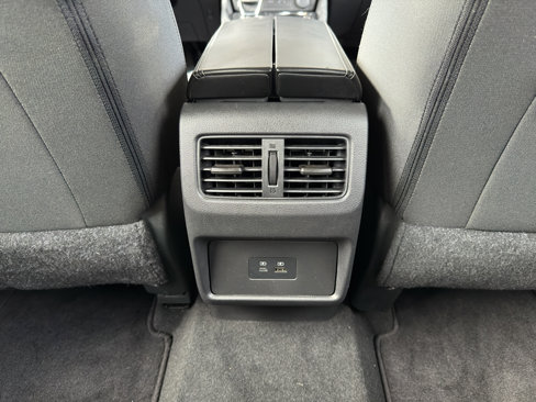 Used 2023 Nissan Rogue SV image 19