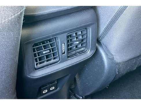 Used 2023 Toyota RAV4 XLE image 38