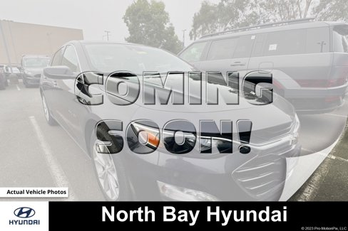 Used 2023 Chevrolet Malibu LT image 1