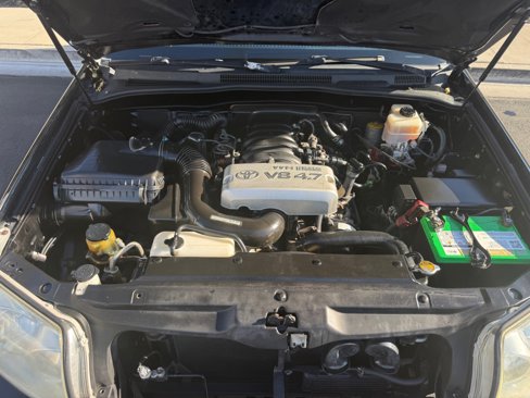 Used 2005 Toyota 4Runner SR5 image 3