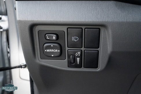 Used 2011 Toyota Prius Five image 20