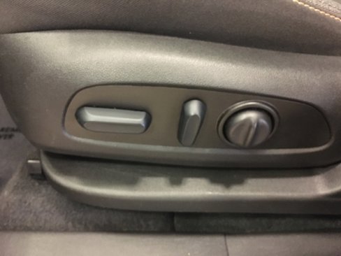 Used 2024 Chevrolet Equinox LT image 34