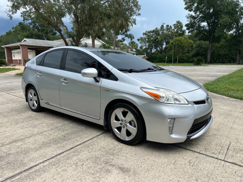 Used 2014 Toyota Prius Three image 8