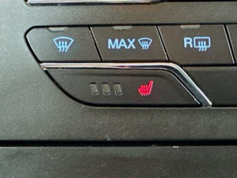 Used 2020 Ford Edge SEL image 20