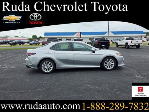 Certified 2023 Toyota Camry LE image 1