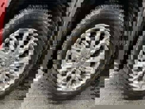 Used 2016 Jeep Cherokee Limited image 34