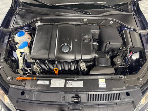 Used 2013 Volkswagen Passat 2.5 SE image 23