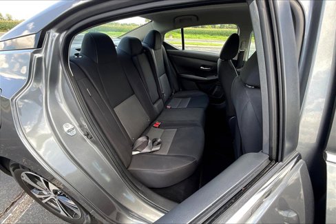 Used 2021 Nissan Sentra SV image 18