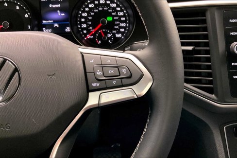 Used 2021 Volkswagen Atlas Cross Sport SE image 22