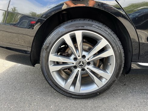 Used 2019 Mercedes-Benz C 300 4MATIC Sedan image 10