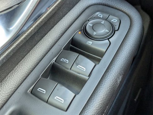 Used 2019 GMC Terrain Denali w/ Advanced Safety Package image 27