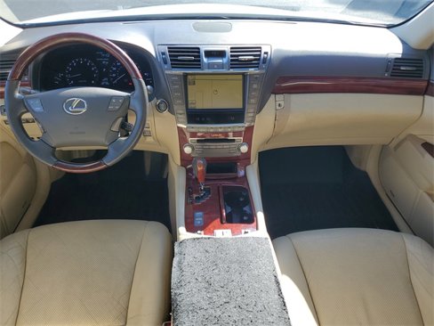 Used 2010 Lexus LS 460 image 14
