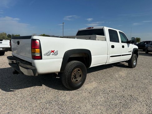 Used 2004 GMC Sierra 2500 SLE w/ Heavy-Duty Power Package image 11