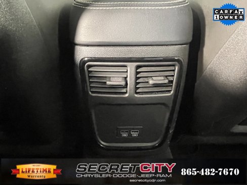 Used 2023 Chrysler 300 S image 22