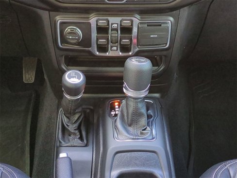 Used 2021 Jeep Wrangler Unlimited Sport image 19
