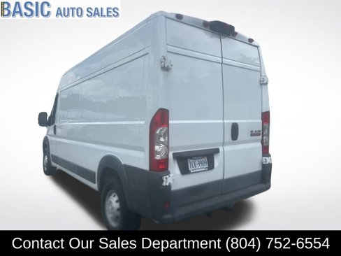 Used 2018 RAM ProMaster 2500 w/ Interior Convenience Group image 7