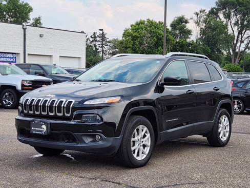 Used 2018 Jeep Cherokee Latitude Plus w/ Comfort/Convenience Group image 7
