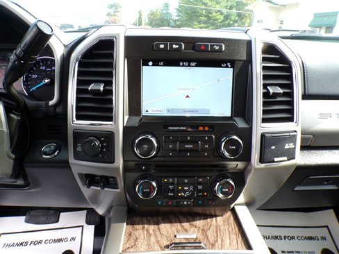Used 2018 Ford F250 Lariat w/ Lariat Ultimate Package image 35