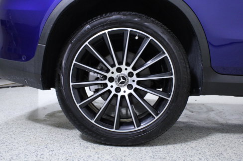 Used 2019 Mercedes-Benz GLC 300 w/ AMG Line image 8