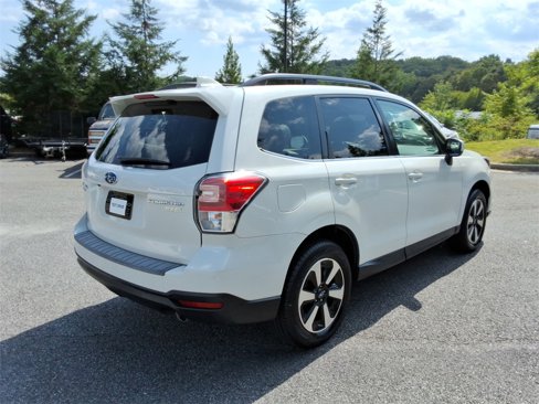 Used 2017 Subaru Forester 2.5i Limited image 5