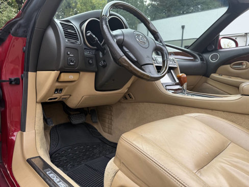 Used 2008 Lexus SC 430 Convertible image 21