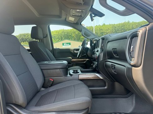 Used 2022 Chevrolet Silverado 1500 LT Trail Boss w/ Bed Protection Package image 15