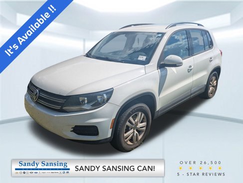 Used 2017 Volkswagen Tiguan S image 1