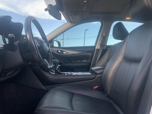 Used 2017 INFINITI Q50 3.0t Premium image 16