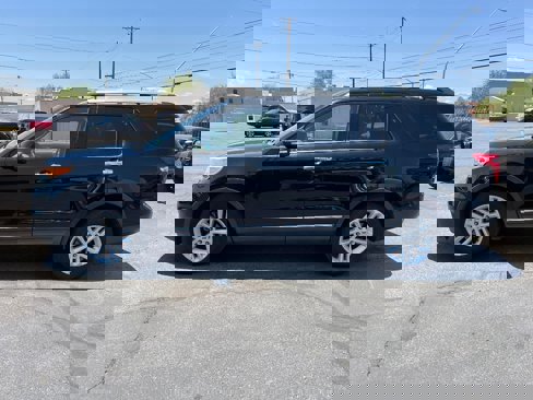 Used 2012 Ford Explorer XLT image 6