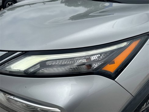 Used 2021 Nissan Rogue SV image 36