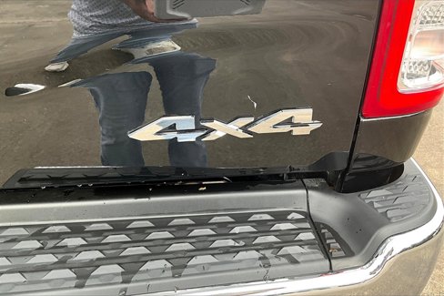 Used 2020 RAM 2500 Tradesman w/ Chrome Appearance Group image 8