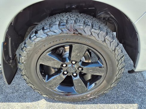 Used 2019 RAM 1500 Express w/ Wheel & Sound Group image 9