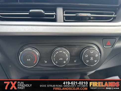 Used 2024 Chevrolet Trax RS image 18