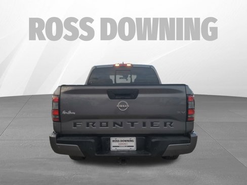 Used 2022 Nissan Frontier SV image 5