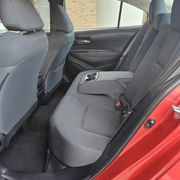 Used 2021 Toyota Corolla LE image 11