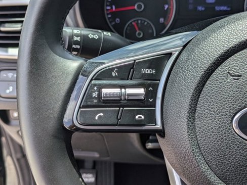 Used 2020 Kia Optima SE image 22