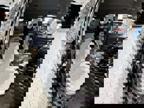 Used 2011 Hyundai Tucson GLS w/ Navigation Pkg 2 image 16