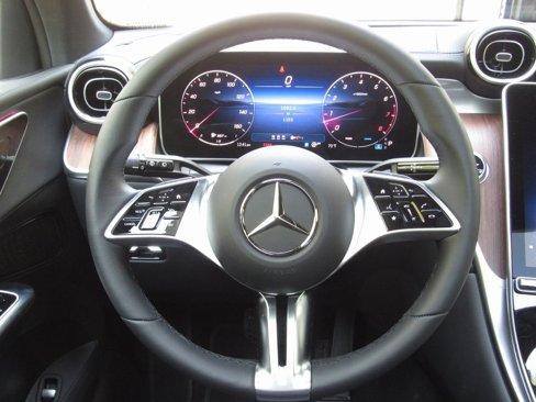 Certified 2025 Mercedes-Benz GLC 300 4MATIC image 25