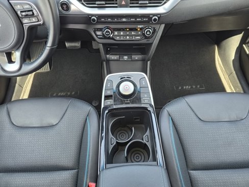 Used 2022 Kia Niro EX Premium image 25