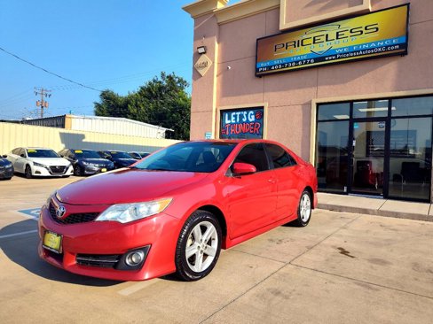 Used 2012 Toyota Camry SE image 9