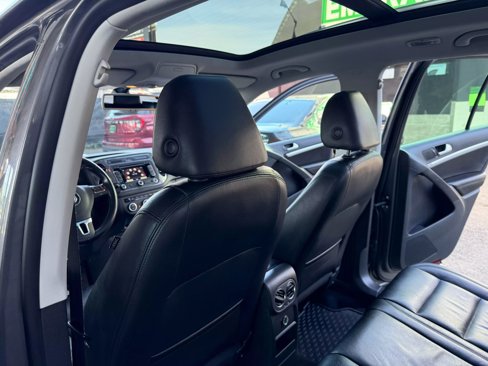 Used 2013 Volkswagen Tiguan S image 13