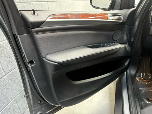 Used 2012 BMW X5 xDrive35i w/ Convenience Pkg image 15